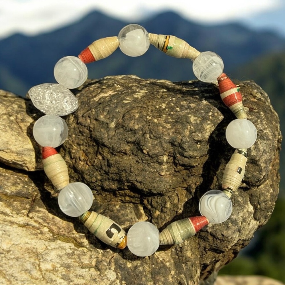 Paper Beads Newspaper with White Vintage Marbled Beads Bracelet 6.5”